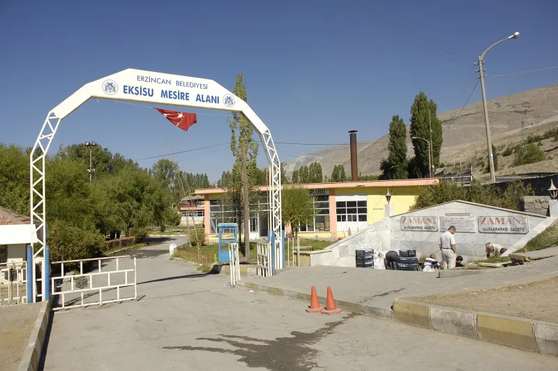Yüksisu Pidinj Area — parque de lazer perto de Erzincan, Turquia